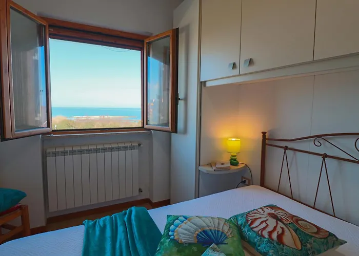 Sea View House In 4 Places *