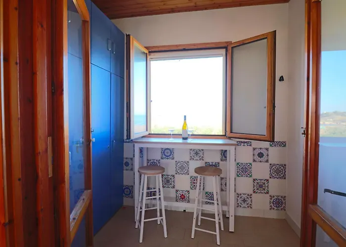 Sea View House In 4 Places Дом отдыха