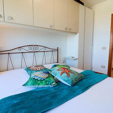 Sea View House In 4 Places Tatil Evi