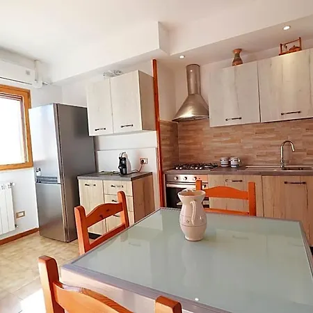 Sea View House In 4 Places