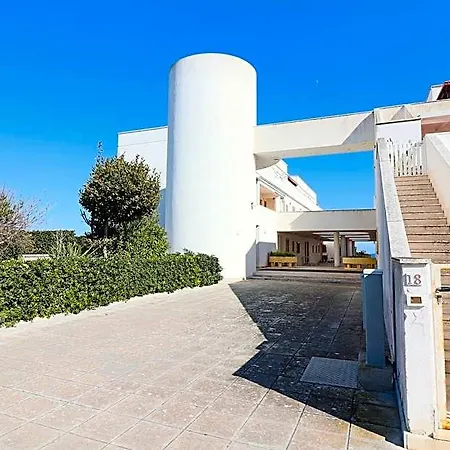 Sea View House In 4 Places *